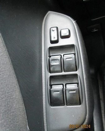 Toyota RAV4 cena 18500 przebieg: 283000, rok produkcji 2005 z Rybnik małe 301